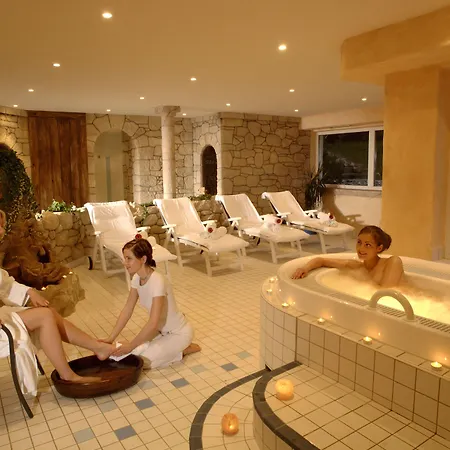 Hotel Weisser Hof Malente