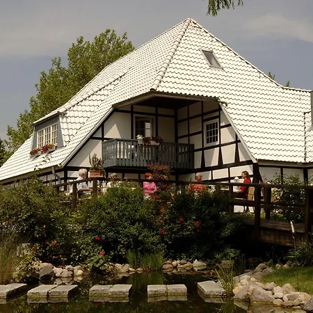 Weisser Hof Hotel 4*