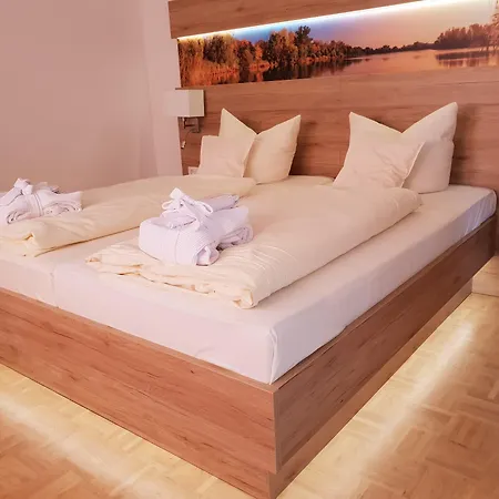 Hotel Weisser Hof 4*