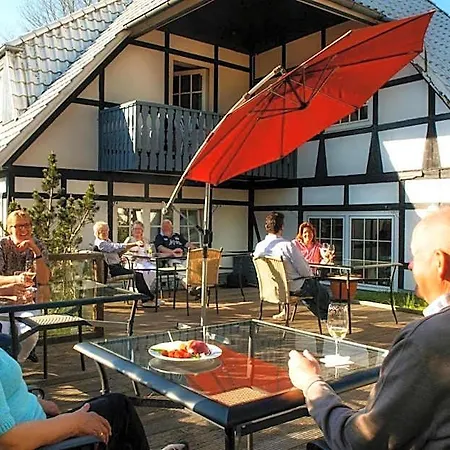 Weisser Hof Отель 4*