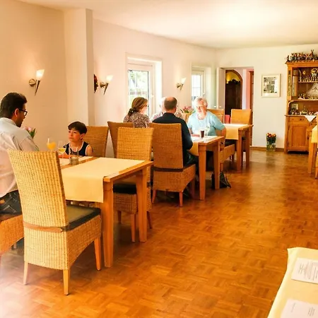 Hotel Weisser Hof Malente