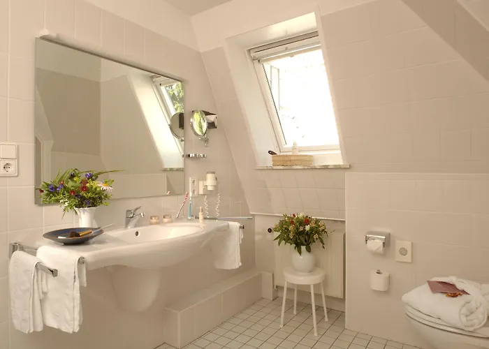 Weisser Hof Hotel 4*